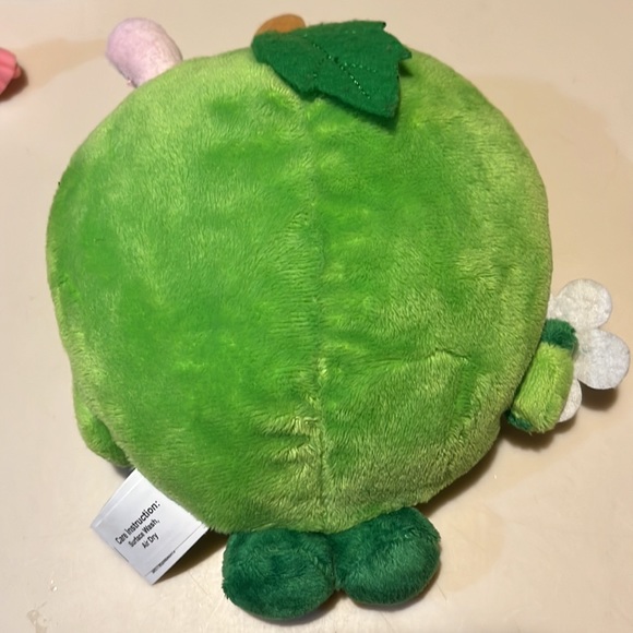 Shopkins Green Apple plush & toys - Picture 3 of 6